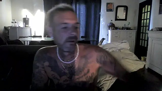 Snapshot of soumisdeblake83 chatting on 06-22-26, 07:16 soumisdeblake83 online show from 06-22-26, 07:16