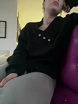 Snapshot of Megan_colsom chatting on 02-25-26, 11:14 Megan colsom online show from 02-25-26, 11:14