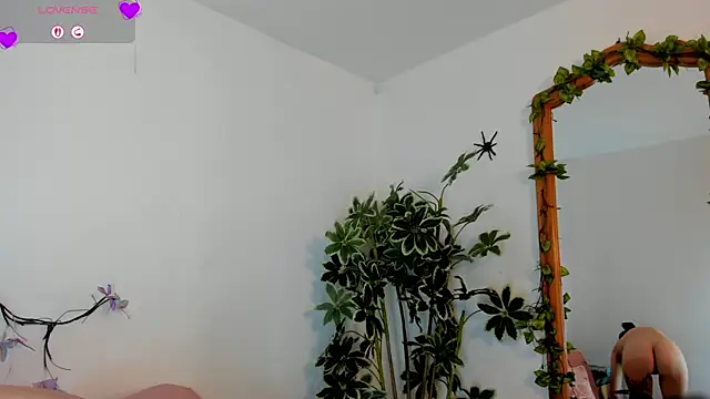 valerieMattson online show from 11-09-25, 07:12