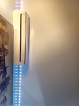 PrettyKittyMia online show from 10-02-25, 05:53