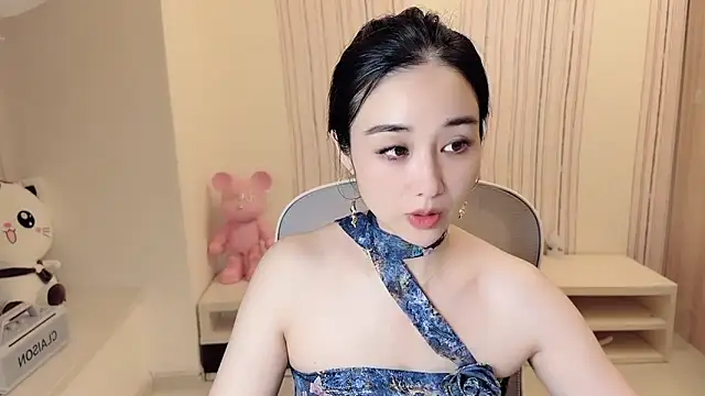 Snapshot of Purple-meng chatting on 07-04-26, 02:01 Purple-meng online show from 07-04-26, 02:01