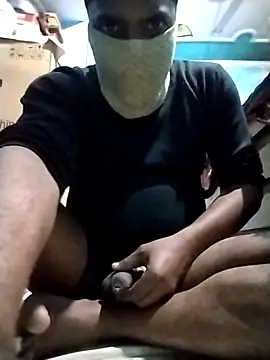 Snapshot of sanjusonk2025 chatting on 02-05-26, 07:29 sanjusonk2025 online show from 02-05-26, 07:29