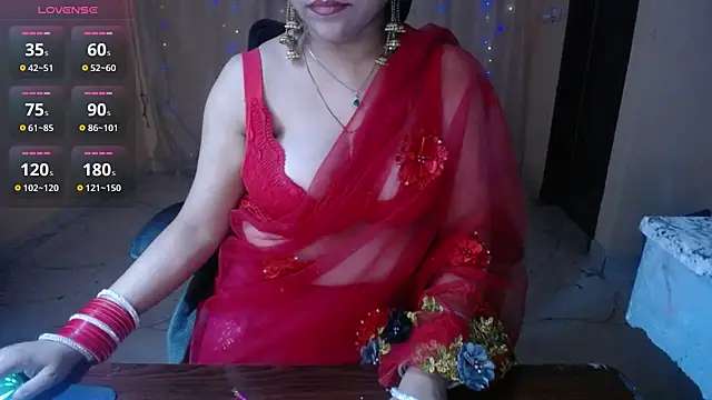 Snapshot of Divvya_ chatting on 05-05-26, 07:11 Divvya online show from 05-05-26, 07:11