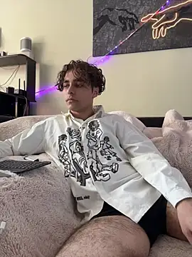 Snapshot of FireSoftx chatting on 03-17-26, 05:11 FireSoftx online show from 03-17-26, 05:11