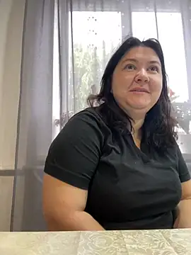 Liza Will online show from 10-25-25, 05:59