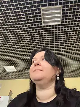 Liza Will online show from 04-13-26, 08:42