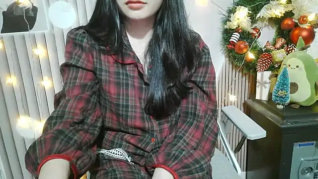 Emachiii online show from 12-15-25, 12:53