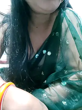 Snapshot of Cuty_siya_143 chatting on 11-15-25, 03:08 Cuty siya 143 online show from 11-15-25, 03:08