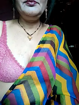 Snapshot of Cuty_siya_143 chatting on 12-16-25, 09:25 Cuty siya 143 online show from 12-16-25, 09:25