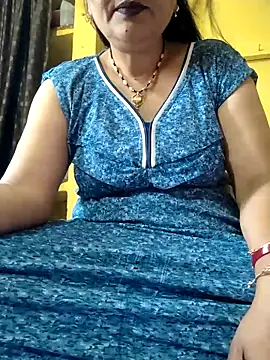 Snapshot of Cuty_siya_143 chatting on 03-17-26, 06:17 Cuty siya 143 online show from 03-17-26, 06:17