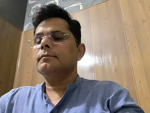 ultimatebooboo online show from 04-19-26, 07:18