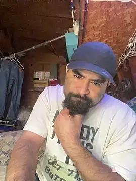 Snapshot of Jonathanfrom420 chatting on 12-17-25, 03:40 Jonathanfrom420 online show from 12-17-25, 03:40