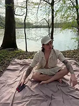 Airelle online show from 03-21-26, 03:26