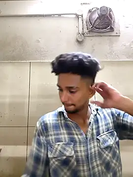 Snapshot of Irfan_irfan chatting on 10-11-25, 03:43 Irfan irfan online show from 10-11-25, 03:43