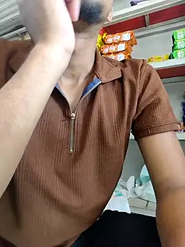 Snapshot of Irfan_irfan chatting on 12-22-25, 08:00 Irfan irfan online show from 12-22-25, 08:00