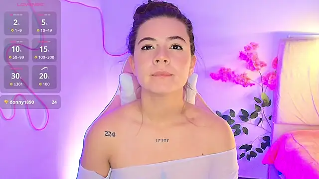Snapshot of Stepha_babe chatting on 05-15-26, 12:06 Stepha babe online show from 05-15-26, 12:06