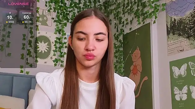 Ashley Pierce online show from 11-17-25, 04:18