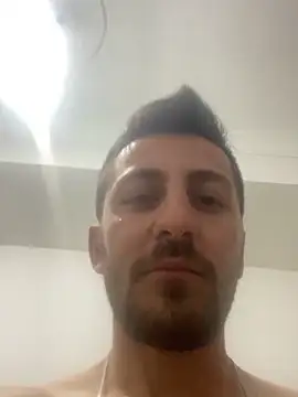 Snapshot of emredenizz07 chatting on 10-25-25, 07:08 emredenizz07 online show from 10-25-25, 07:08