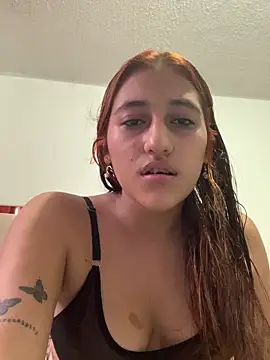 Snapshot of Tammys4 chatting on 02-05-26, 10:25 Tammys4 online show from 02-05-26, 10:25