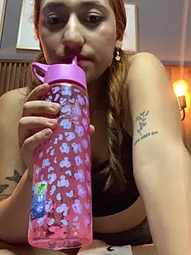 Snapshot of Tammys4 chatting on 02-11-26, 07:30 Tammys4 online show from 02-11-26, 07:30