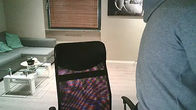 Dartanjanas13 online show from 11-05-25, 05:24