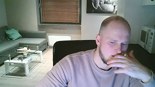 Dartanjanas13 online show from 11-14-25, 08:07