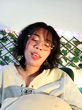 dolliette24 online show from 03-31-26, 04:24