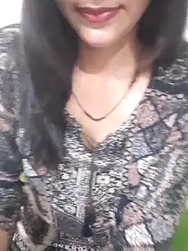 Snapshot of Raj-kumari chatting on 09-23-25, 02:42 Raj-kumari online show from 09-23-25, 02:42