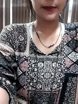 Snapshot of Raj-kumari chatting on 10-05-25, 03:43 Raj-kumari online show from 10-05-25, 03:43