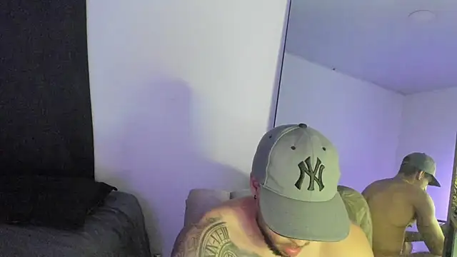 ThiagoLugo online show from 12-20-25, 06:42