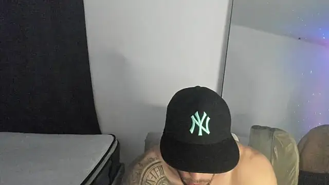 ThiagoLugo online show from 04-05-26, 02:53