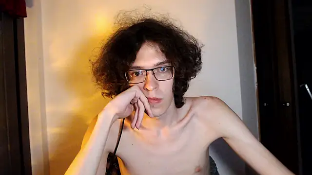 LovesomeCookie online show from 05-03-26, 03:51