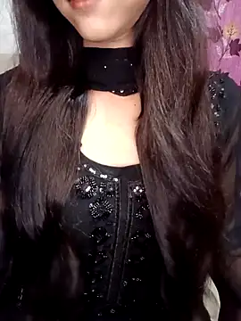 Snapshot of Queen_Pooja7 chatting on 09-08-25, 03:55 Queen Pooja7 online show from 09-08-25, 03:55