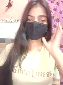 Snapshot of Queen_Pooja7 chatting on 09-09-25, 03:22 Queen Pooja7 online show from 09-09-25, 03:22