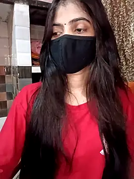 Snapshot of Queen_Pooja7 chatting on 09-27-25, 04:45 Queen Pooja7 online show from 09-27-25, 04:45