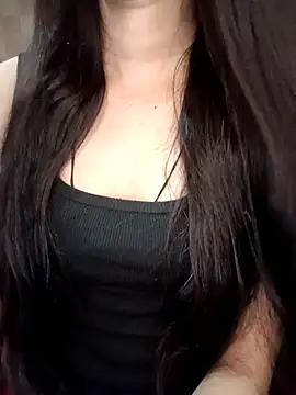 Snapshot of Queen_Pooja7 chatting on 10-18-25, 06:41 Queen Pooja7 online show from 10-18-25, 06:41
