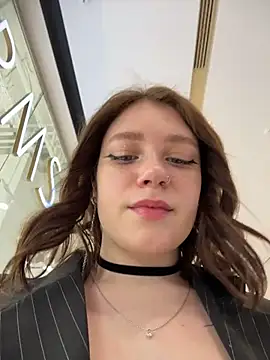 lucy-joy online show from 02-17-26, 11:18