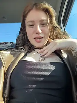 lucy-joy online show from 03-31-26, 07:31