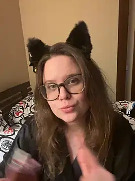 Snapshot of MariaMirabella chatting on 10-31-25, 08:10 MariaMirabella online show from 10-31-25, 08:10