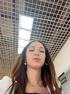 DollyTall online show from 04-09-26, 06:13