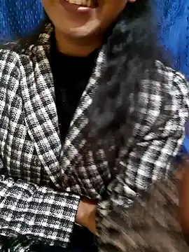 AnkitaDevi online show from 11-30-25, 03:32