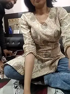 Yourhotsweetgirl online show from 02-11-26, 01:49