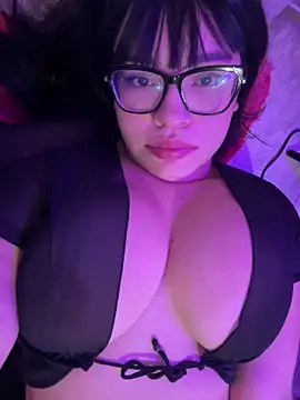 Emily Taylor2 online show from 06-05-26, 01:56