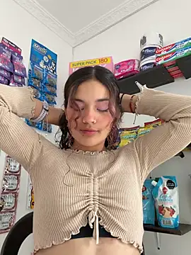 Camilla Miller01 online show from 04-08-26, 07:36