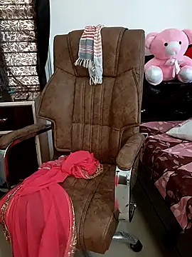 Snapshot of Niharika555 chatting on 02-04-26, 09:04 Niharika555 online show from 02-04-26, 09:04