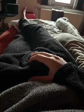 mas20043 online show from 10-14-25, 08:37