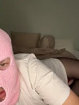 Snapshot of wille698769 chatting on 03-30-26, 07:53 wille698769 online show from 03-30-26, 07:53