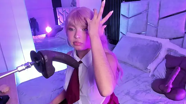 Amberashford online show from 04-28-26, 04:17