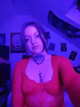 Amatrice X online show from 05-18-26, 08:58