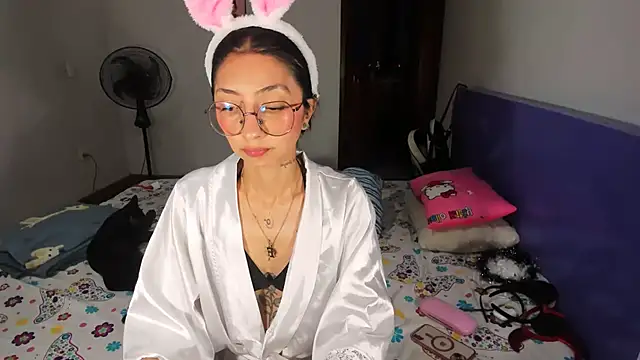 Anais lux online show from 03-17-26, 11:19